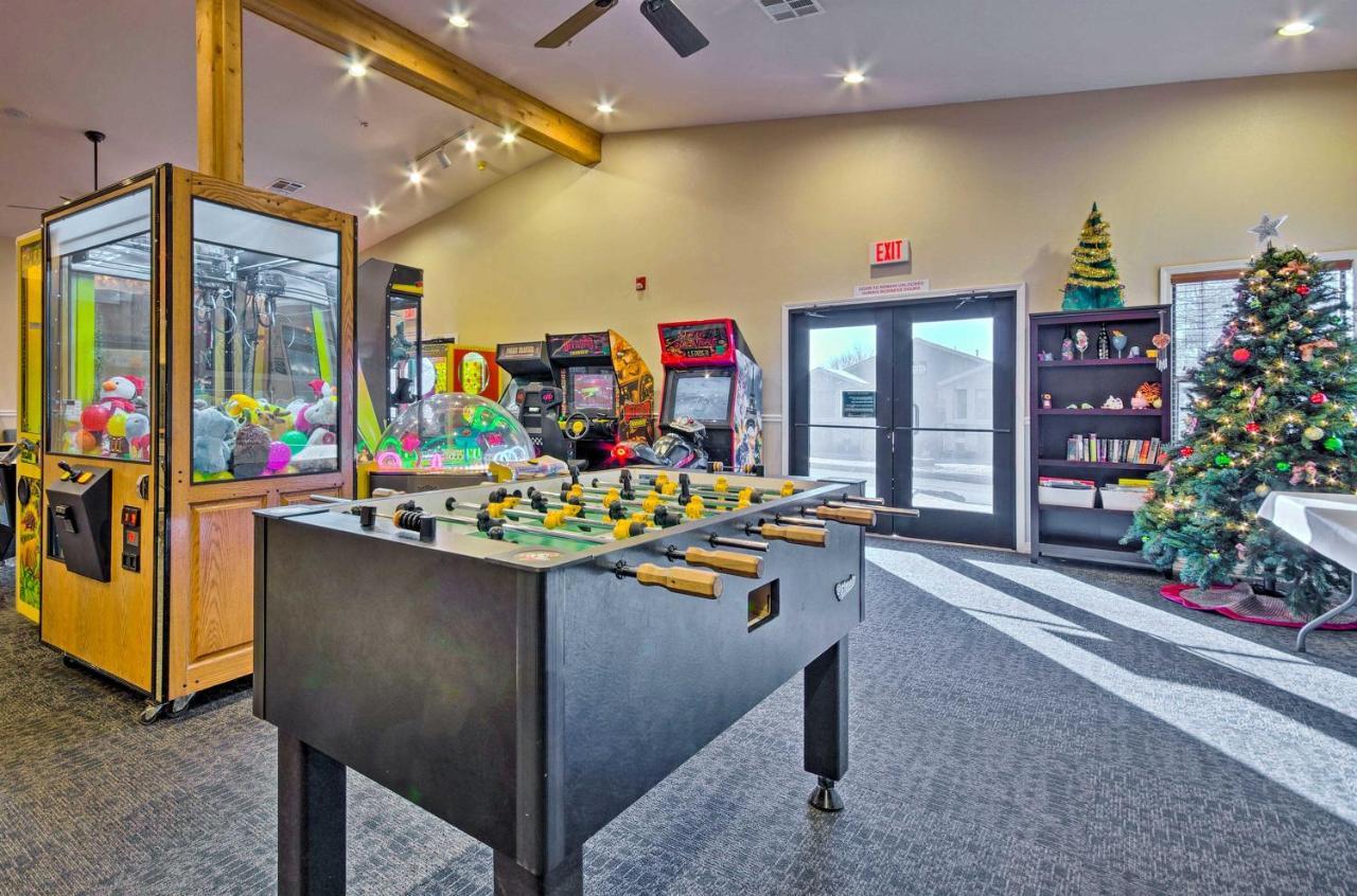 Resort Condo With Pool About 3 Mi To Branson Landing! Bagian luar foto