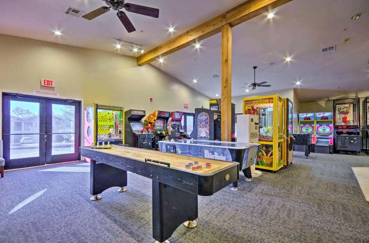 Resort Condo With Pool About 3 Mi To Branson Landing! Bagian luar foto